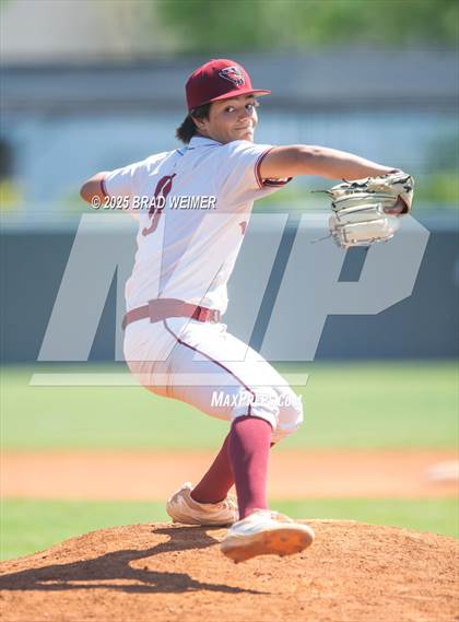 Thumbnail 3 in Destrehan @ E.D. White photogallery.