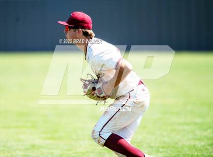 Thumbnail 2 in Destrehan @ E.D. White photogallery.