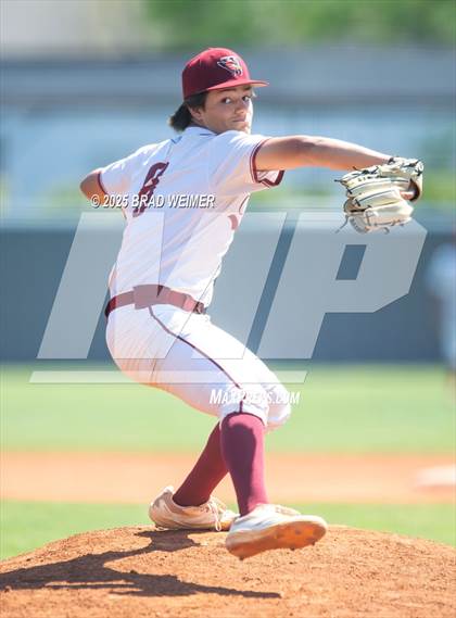 Thumbnail 3 in Destrehan @ E.D. White photogallery.