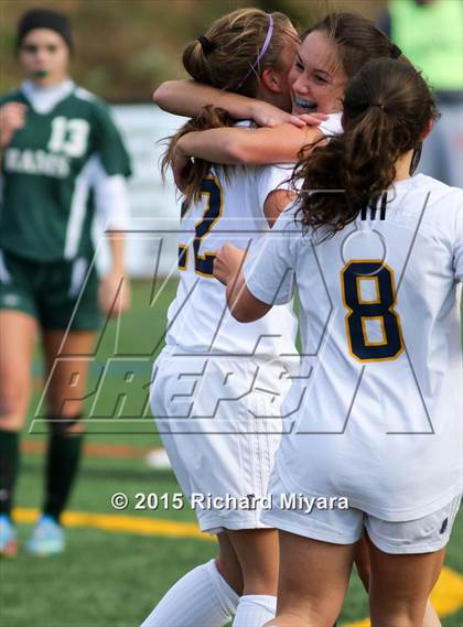 Thumbnail 3 in Bow vs. Raymond (NHIAA Division 3 Final) photogallery.