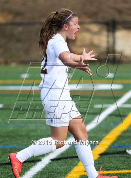 Thumbnail 2 in Bow vs. Raymond (NHIAA Division 3 Final) photogallery.