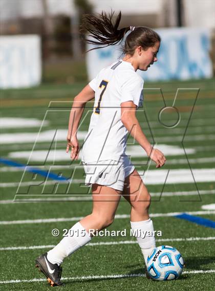 Thumbnail 2 in Bow vs. Raymond (NHIAA Division 3 Final) photogallery.
