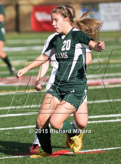 Thumbnail 3 in Bow vs. Raymond (NHIAA Division 3 Final) photogallery.