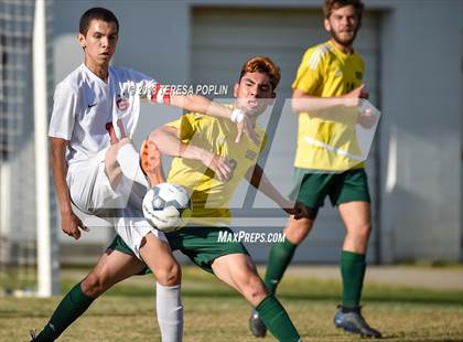 Thumbnail 3 in Aiken @ Greenville (SCHSL AAAA Playoffs, 2nd Round) photogallery.