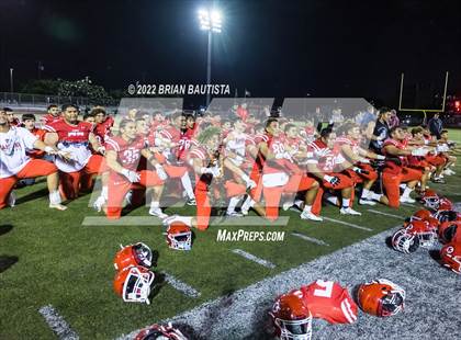 Thumbnail 2 in Kahuku vs Mililani (OIA Open Division Championship) photogallery.