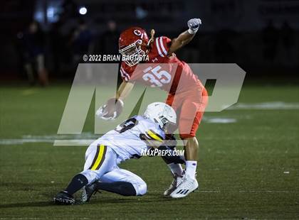 Thumbnail 1 in Kahuku vs Mililani (OIA Open Division Championship) photogallery.