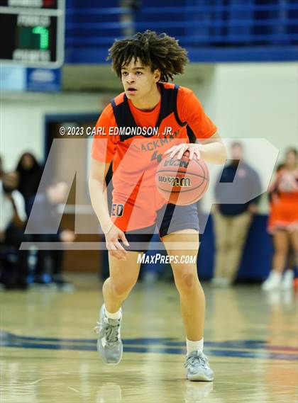 Thumbnail 1 in Blackman @ LaVergne photogallery.