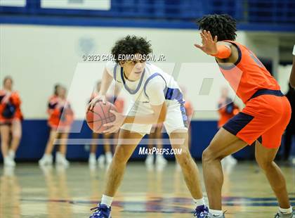 Thumbnail 3 in Blackman @ LaVergne photogallery.
