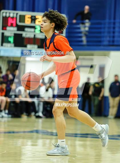 Thumbnail 2 in Blackman @ LaVergne photogallery.