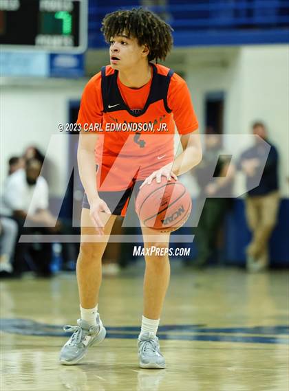 Thumbnail 1 in Blackman @ LaVergne photogallery.