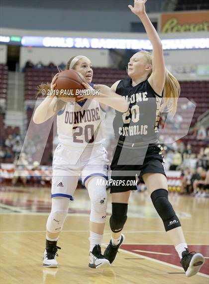 Thumbnail 3 in Dunmore vs. Delone Catholic (PIAA 3A Championship) photogallery.