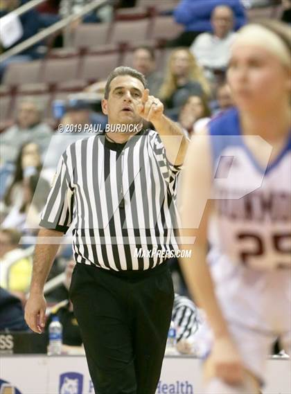 Thumbnail 3 in Dunmore vs. Delone Catholic (PIAA 3A Championship) photogallery.