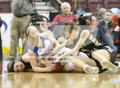 Thumbnail 1 in Dunmore vs. Delone Catholic (PIAA 3A Championship) photogallery.