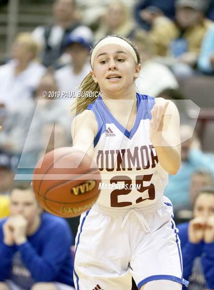 Thumbnail 1 in Dunmore vs. Delone Catholic (PIAA 3A Championship) photogallery.