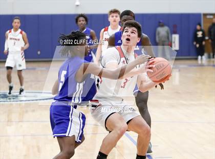 Thumbnail 3 in Stall vs Paul Laurence Dunbar (Lowcountry Roundball Classic) photogallery.