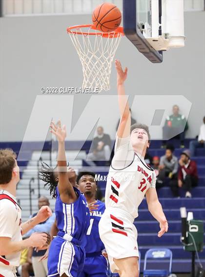 Thumbnail 1 in Stall vs Paul Laurence Dunbar (Lowcountry Roundball Classic) photogallery.