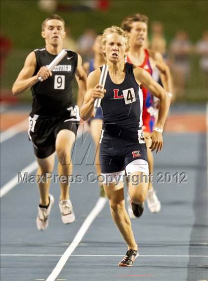 Thumbnail 3 in CIF CS Masters Championships (Boys Track Events) photogallery.