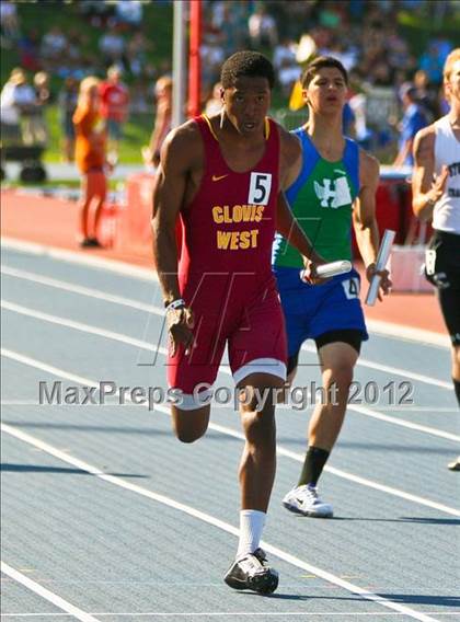 Thumbnail 3 in CIF CS Masters Championships (Boys Track Events) photogallery.