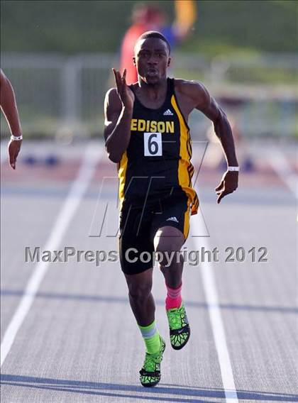 Thumbnail 1 in CIF CS Masters Championships (Boys Track Events) photogallery.