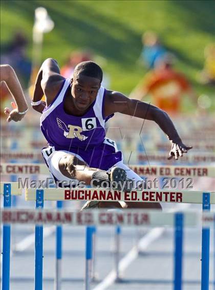 Thumbnail 2 in CIF CS Masters Championships (Boys Track Events) photogallery.
