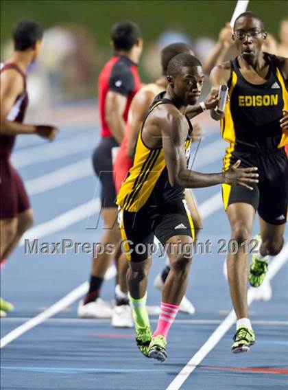 Thumbnail 1 in CIF CS Masters Championships (Boys Track Events) photogallery.