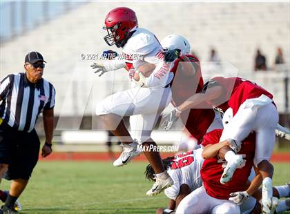 Thumbnail 2 in South Aiken vs Bamberg-Ehrhardt (Scrimmage) photogallery.