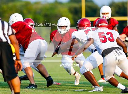 Thumbnail 1 in South Aiken vs Bamberg-Ehrhardt (Scrimmage) photogallery.