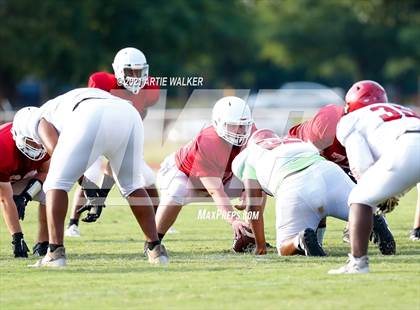 Thumbnail 3 in South Aiken vs Bamberg-Ehrhardt (Scrimmage) photogallery.