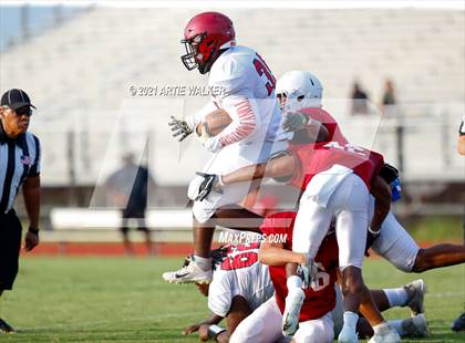 Thumbnail 3 in South Aiken vs Bamberg-Ehrhardt (Scrimmage) photogallery.