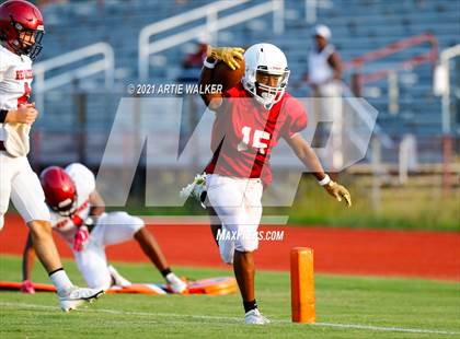 Thumbnail 1 in South Aiken vs Bamberg-Ehrhardt (Scrimmage) photogallery.