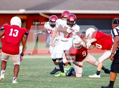 Thumbnail 3 in South Aiken vs Bamberg-Ehrhardt (Scrimmage) photogallery.