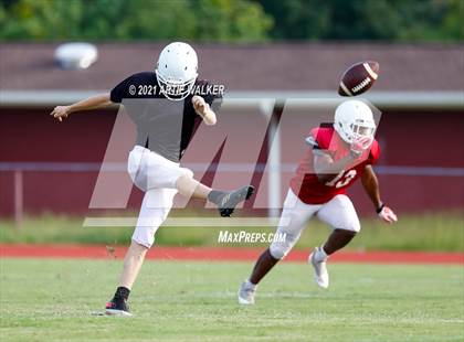 Thumbnail 1 in South Aiken vs Bamberg-Ehrhardt (Scrimmage) photogallery.