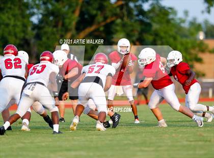 Thumbnail 1 in South Aiken vs Bamberg-Ehrhardt (Scrimmage) photogallery.