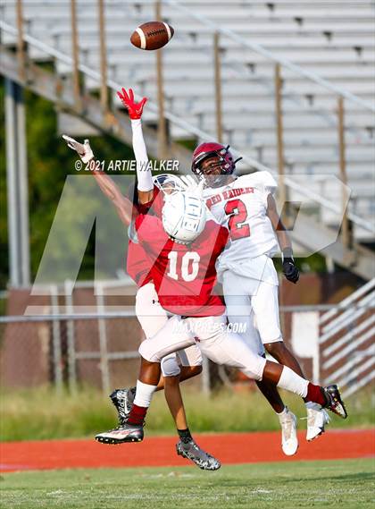 Thumbnail 1 in South Aiken vs Bamberg-Ehrhardt (Scrimmage) photogallery.