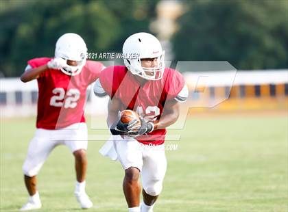 Thumbnail 2 in South Aiken vs Bamberg-Ehrhardt (Scrimmage) photogallery.