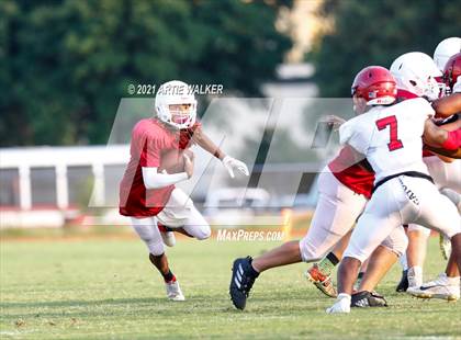 Thumbnail 1 in South Aiken vs Bamberg-Ehrhardt (Scrimmage) photogallery.