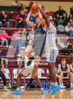 Photo from the gallery "Hooks vs. Lipan (Holiday Hoops Tournament)"