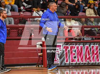 Thumbnail 2 in Hooks vs. Lipan (Holiday Hoops Tournament) photogallery.