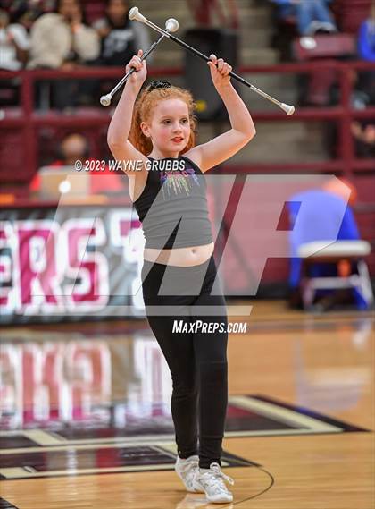 Thumbnail 1 in Hooks vs. Lipan (Holiday Hoops Tournament) photogallery.
