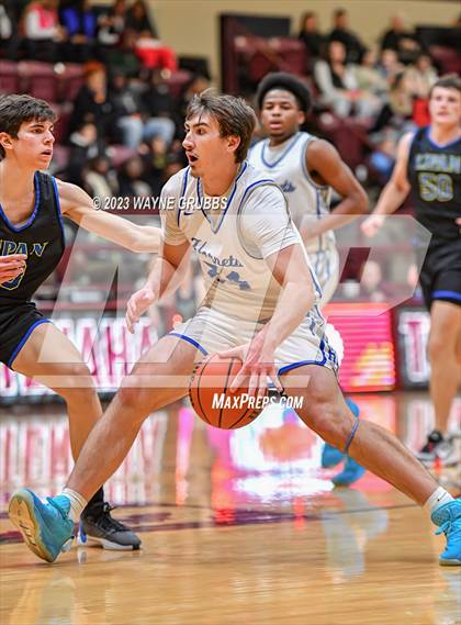 Thumbnail 2 in Hooks vs. Lipan (Holiday Hoops Tournament) photogallery.