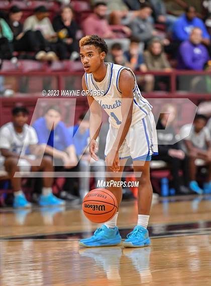 Thumbnail 3 in Hooks vs. Lipan (Holiday Hoops Tournament) photogallery.
