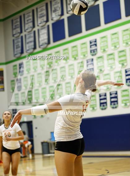 Thumbnail 3 in Skyridge @ Ridgeline photogallery.