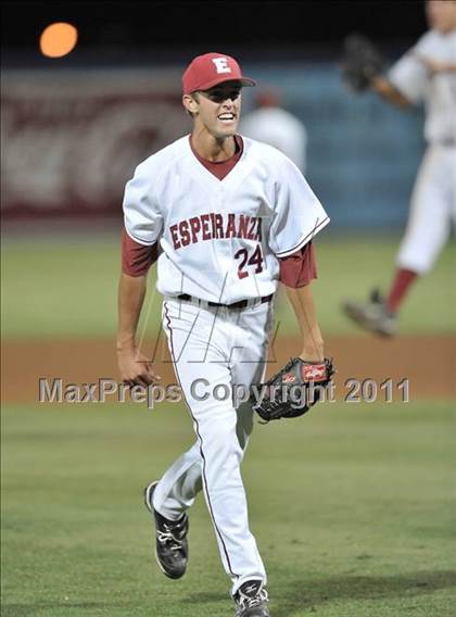Thumbnail 3 in Esperanza vs. Woodrow Wilson (CIF SS D1 Semifinal) photogallery.