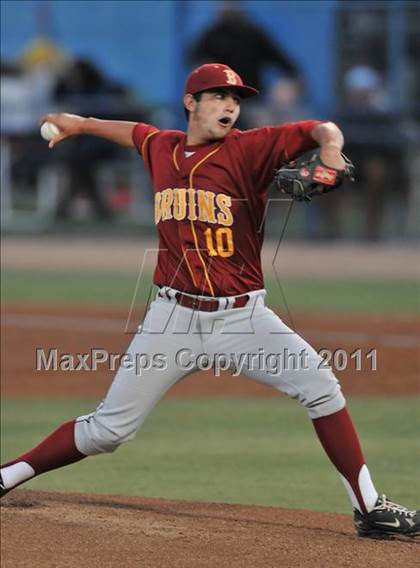 Thumbnail 3 in Esperanza vs. Woodrow Wilson (CIF SS D1 Semifinal) photogallery.