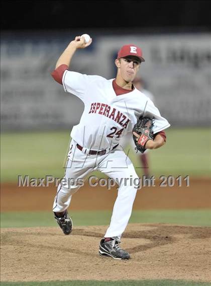 Thumbnail 1 in Esperanza vs. Woodrow Wilson (CIF SS D1 Semifinal) photogallery.