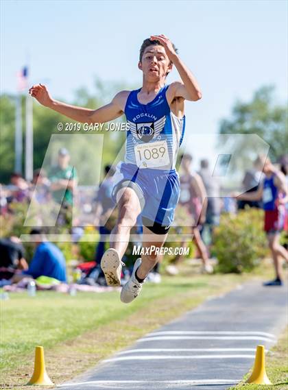 Thumbnail 1 in Del Oro Invitational photogallery.