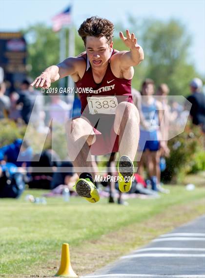 Thumbnail 2 in Del Oro Invitational photogallery.