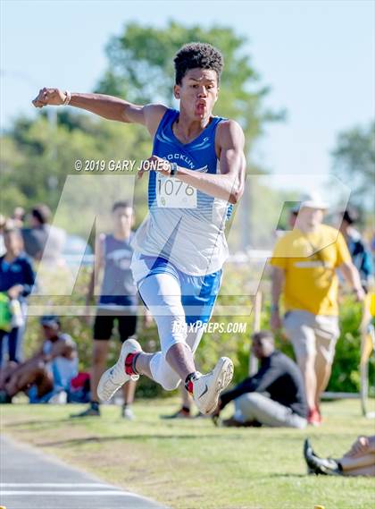 Thumbnail 2 in Del Oro Invitational photogallery.