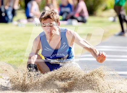 Thumbnail 3 in Del Oro Invitational photogallery.