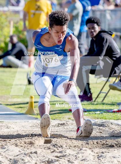 Thumbnail 3 in Del Oro Invitational photogallery.